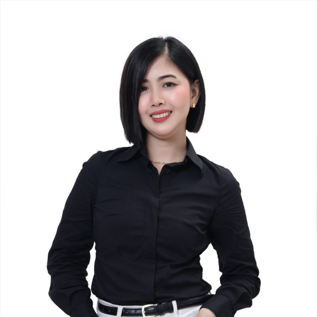 Rochiell Headshot2 min